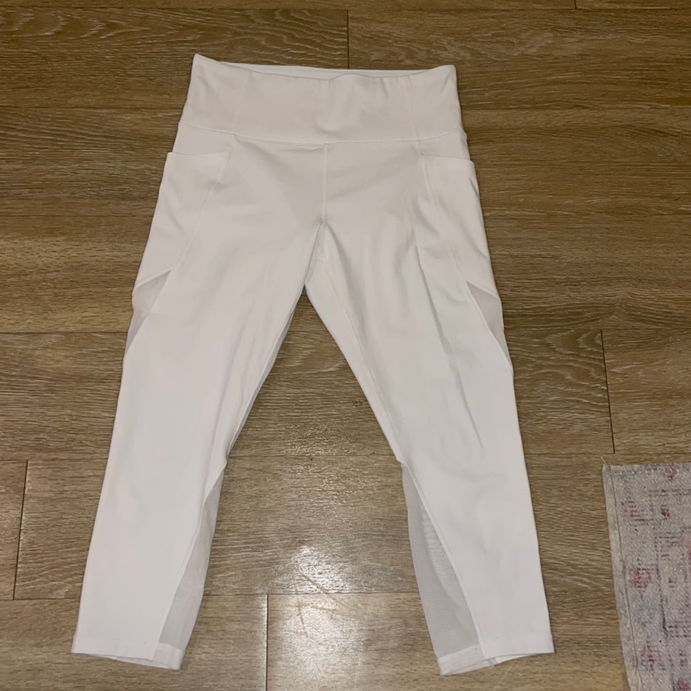 Athleta White Leggings, Size Medium